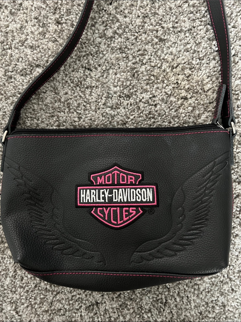 NWOT- 🧡🖤Harley-Davidson Black Shoulder Bag with Pink Logo and Stitching